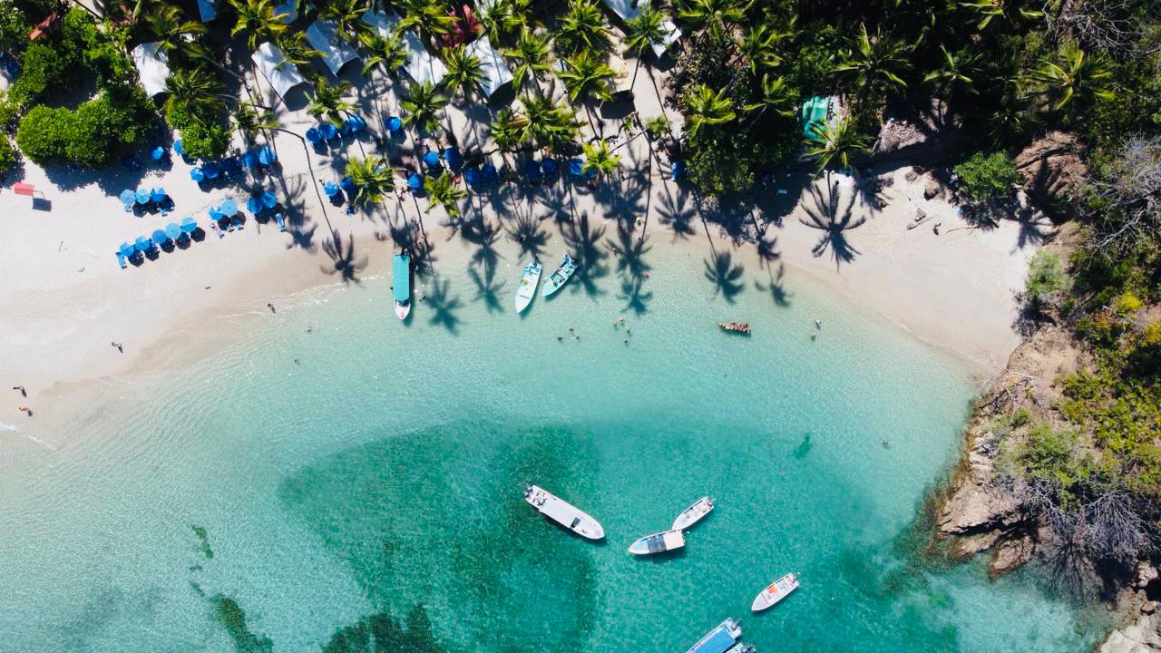 TORTUGA ISLAND TOUR