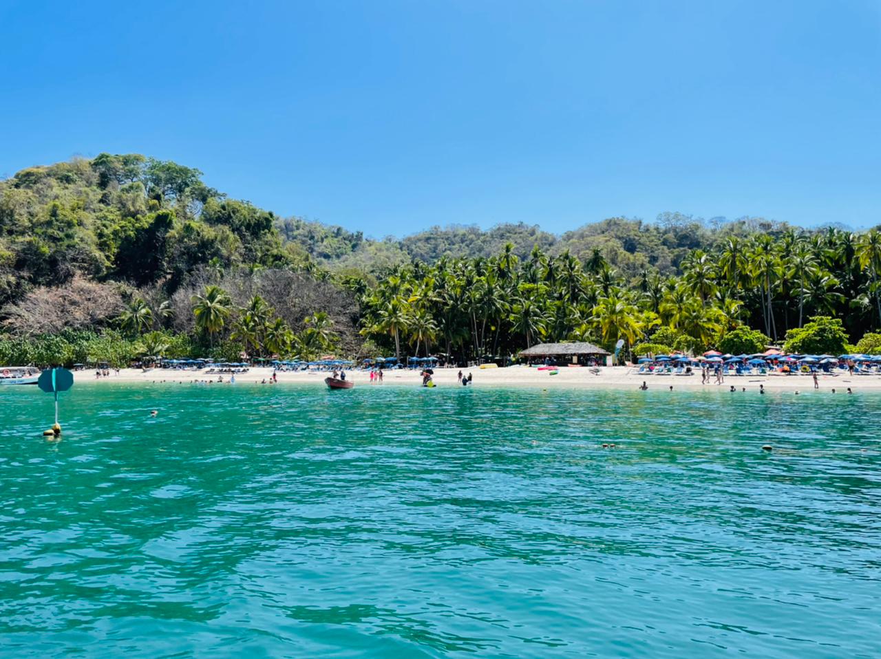 TORTUGA ISLAND TOUR